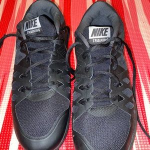 nike training shoes
